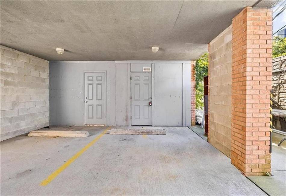 2934 Brighton 4th Street, Brooklyn, New York 11235, 2 Bedrooms Bedrooms, ,2 BathroomsBathrooms,Residential,For Sale,Brighton 4th,490437