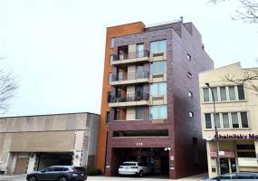 129 End Avenue, Brooklyn, New York 11235, 1 Bedroom Bedrooms, ,1 BathroomBathrooms,Residential,For Sale,End,490479