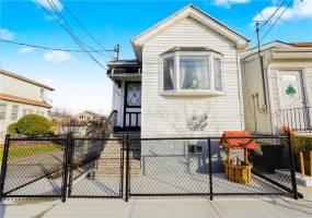 124 Hett Street, Staten Island, New York 10306, 1 Bedroom Bedrooms, ,2 BathroomsBathrooms,Residential,For Sale,Hett,490481