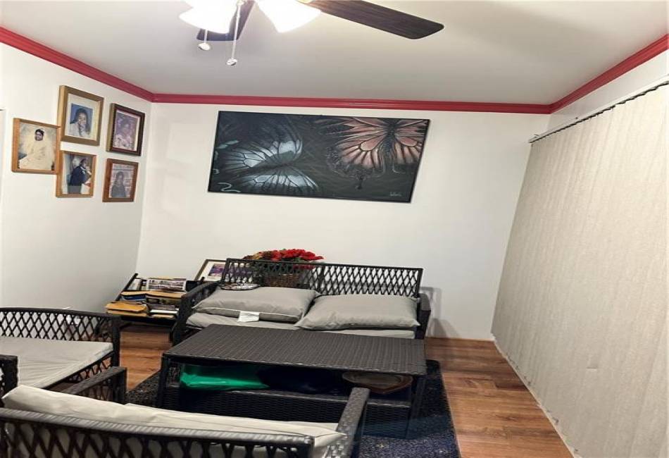 956 48th Street, Brooklyn, New York 11203, 4 Bedrooms Bedrooms, ,1.75 BathroomsBathrooms,Residential,For Sale,48th,490488