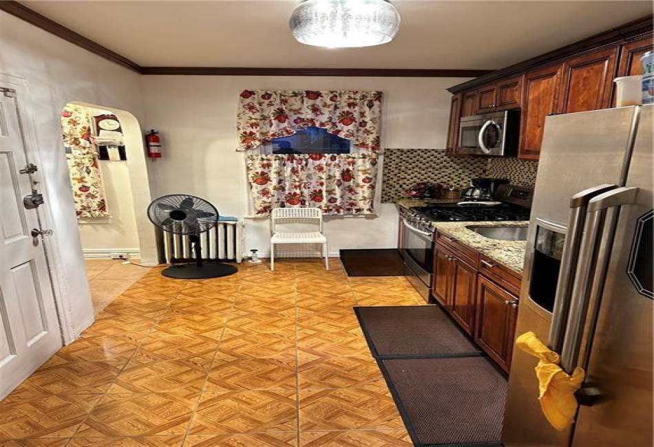 956 48th Street, Brooklyn, New York 11203, 4 Bedrooms Bedrooms, ,1.75 BathroomsBathrooms,Residential,For Sale,48th,490488