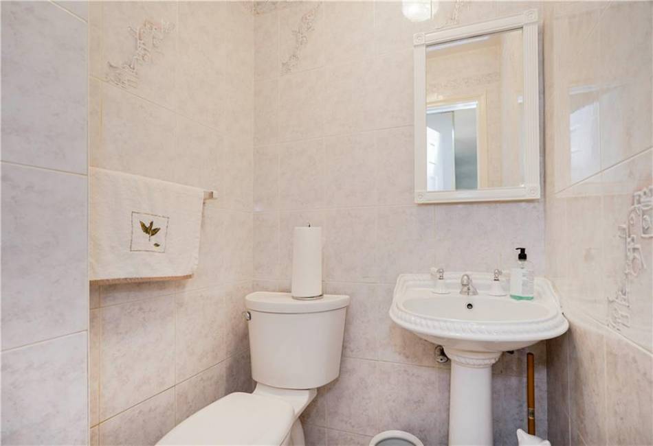 71 Abingdon Avenue, Staten Island, New York 10308, 3 Bedrooms Bedrooms, ,2 BathroomsBathrooms,Residential,For Sale,Abingdon,490511