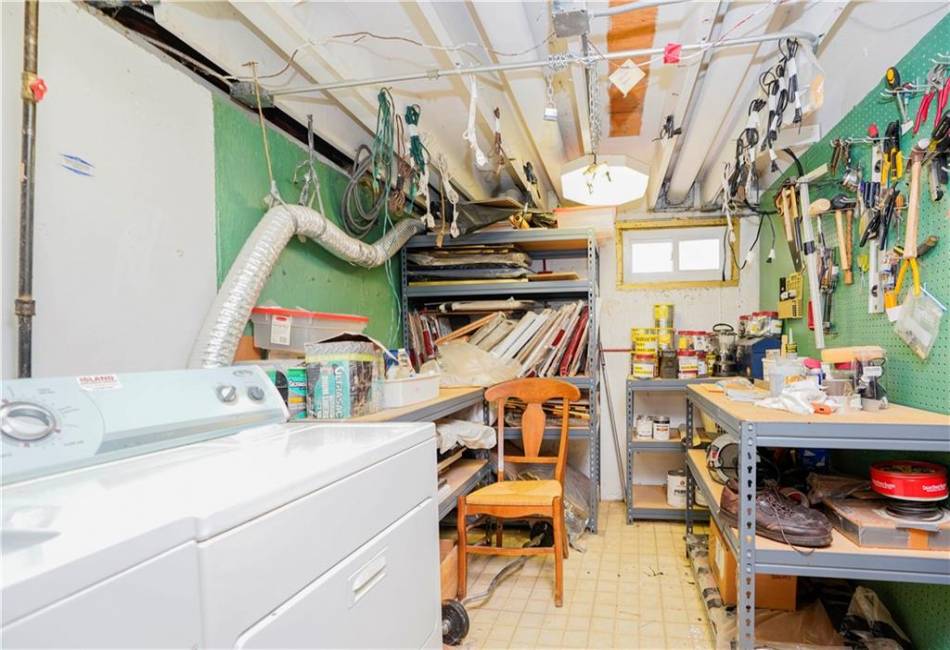 71 Abingdon Avenue, Staten Island, New York 10308, 3 Bedrooms Bedrooms, ,2 BathroomsBathrooms,Residential,For Sale,Abingdon,490511
