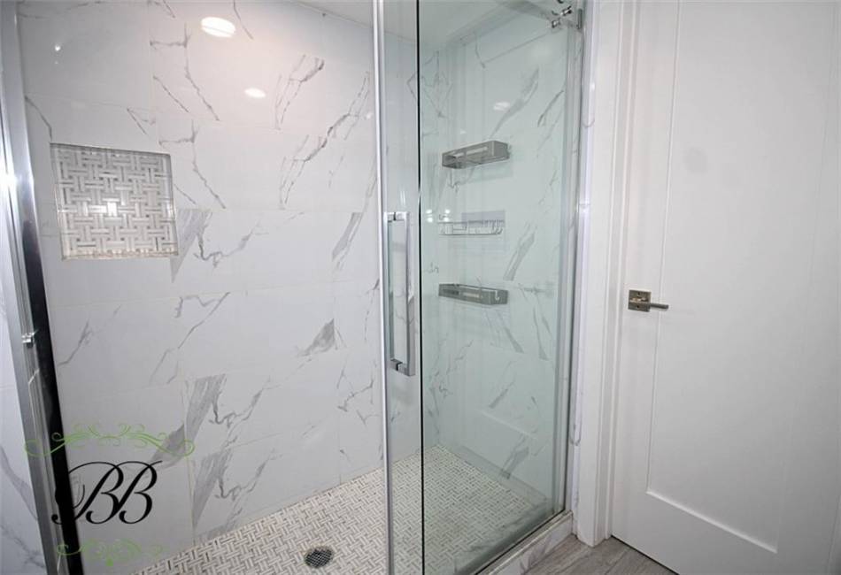 2070 Pearson Street, Brooklyn, New York 11234, 7 Bedrooms Bedrooms, ,5 BathroomsBathrooms,Residential,For Sale,Pearson,490446