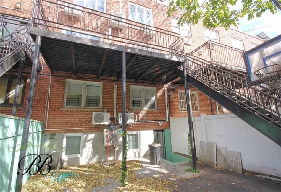 2070 Pearson Street, Brooklyn, New York 11234, 7 Bedrooms Bedrooms, ,5 BathroomsBathrooms,Residential,For Sale,Pearson,490446