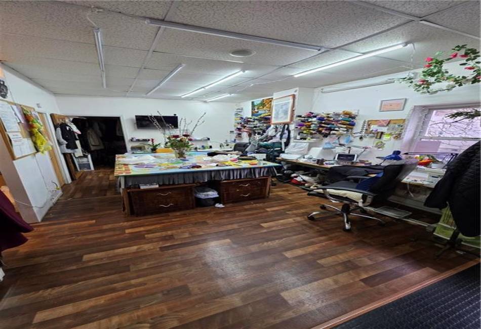 2576 14th Street, Brooklyn, New York 11235, ,Commercial,For Sale,14th,490427