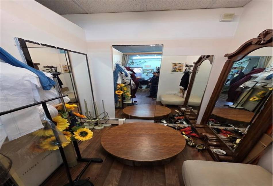 2576 14th Street, Brooklyn, New York 11235, ,Commercial,For Sale,14th,490427