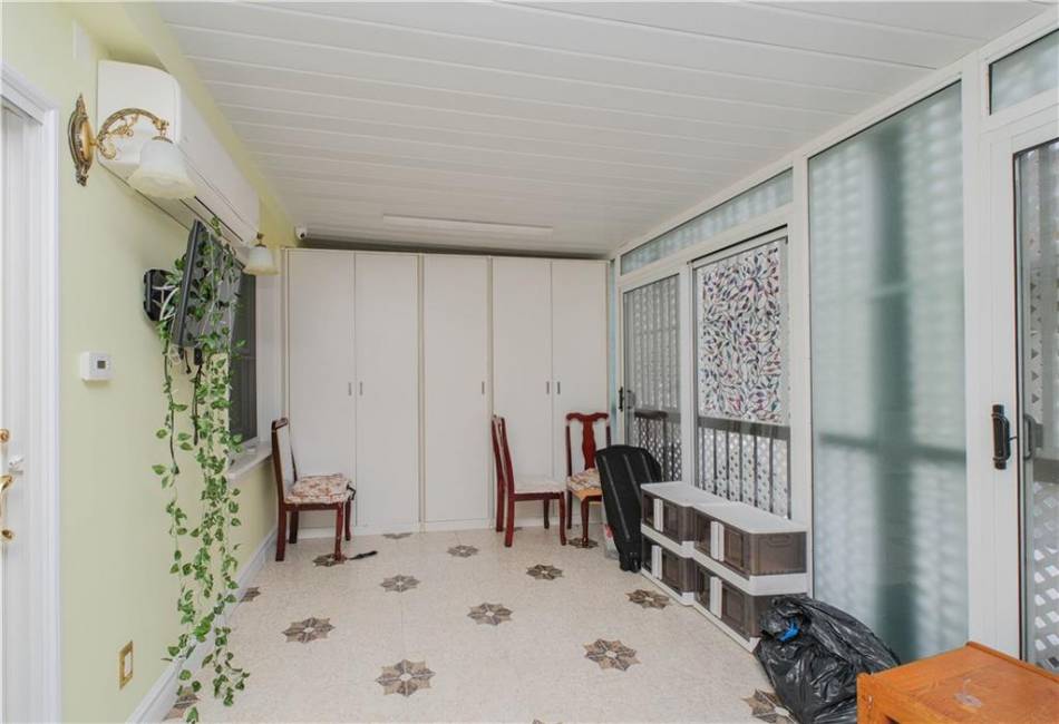 2647 Brown Street, Brooklyn, New York 11235, 5 Bedrooms Bedrooms, ,Residential,For Sale,Brown,490535