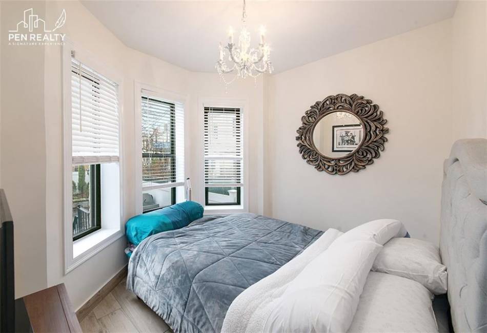 914 Bay Ridge Parkway, Brooklyn, New York 11228, ,Mixed Use,For Sale,Bay Ridge,490536