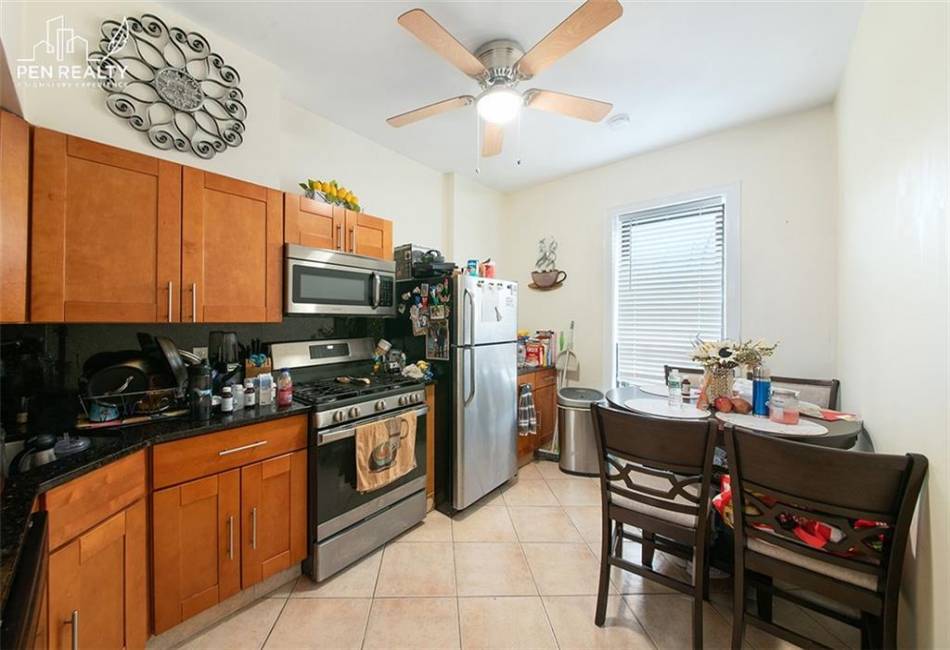 914 Bay Ridge Parkway, Brooklyn, New York 11228, ,Mixed Use,For Sale,Bay Ridge,490536
