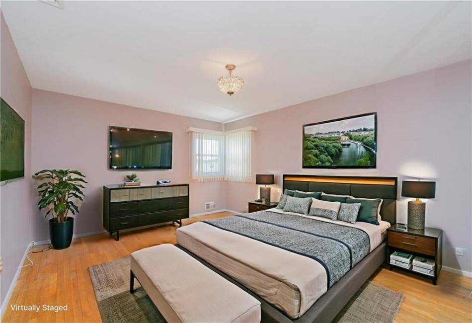 43 Fern Avenue, Staten Island, New York 10308, 3 Bedrooms Bedrooms, ,2 BathroomsBathrooms,Residential,For Sale,Fern,490359