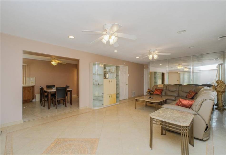 43 Fern Avenue, Staten Island, New York 10308, 3 Bedrooms Bedrooms, ,2 BathroomsBathrooms,Residential,For Sale,Fern,490359