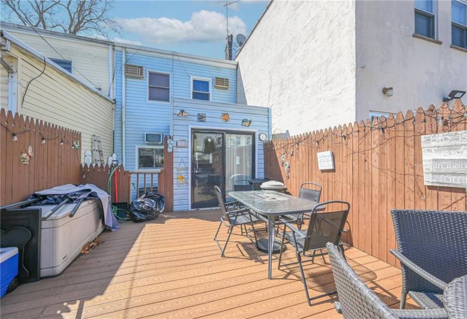 1655 72nd Street, Brooklyn, New York 11204, 3 Bedrooms Bedrooms, ,2 BathroomsBathrooms,Residential,For Sale,72nd,490495