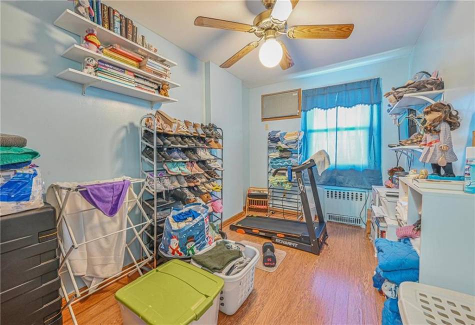 1655 72nd Street, Brooklyn, New York 11204, 3 Bedrooms Bedrooms, ,2 BathroomsBathrooms,Residential,For Sale,72nd,490495