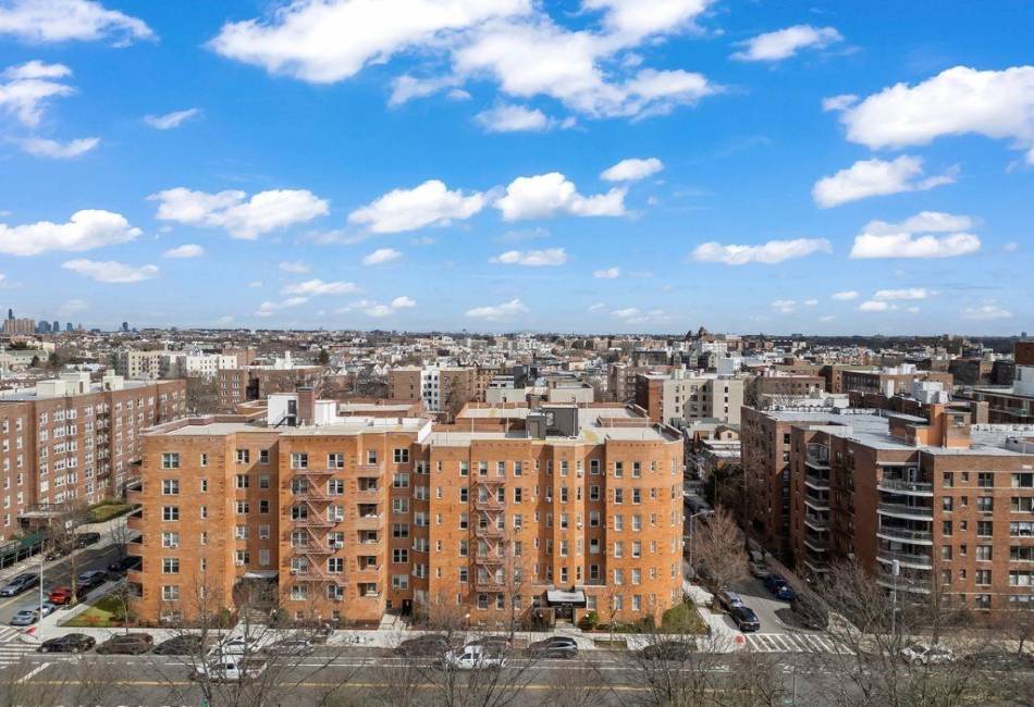 9437 Shore Road, Brooklyn, New York 11209, 2 Bedrooms Bedrooms, ,2 BathroomsBathrooms,Residential,For Sale,Shore,490531
