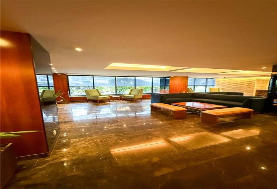 2650 Ocean Parkway, Brooklyn, New York 11235, 2 Bedrooms Bedrooms, ,2 BathroomsBathrooms,Residential,For Sale,Ocean,490557