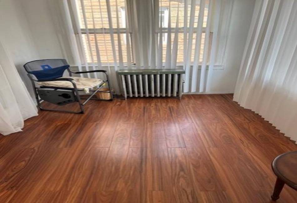 115-32 149th Street, Queens, New York 11435, 3 Bedrooms Bedrooms, ,2 BathroomsBathrooms,Residential,For Sale,149th,490578