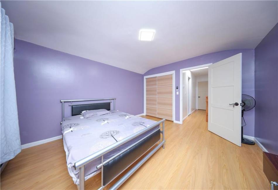 135 Saint Johns Avenue, Staten Island, New York 10305, 2 Bedrooms Bedrooms, ,2 BathroomsBathrooms,Residential,For Sale,Saint Johns,490617