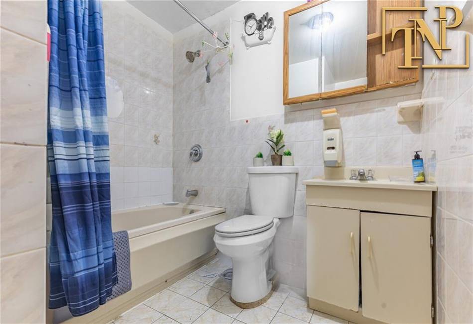 661 103rd Street, Brooklyn, New York 11236, 8 Bedrooms Bedrooms, ,Residential,For Sale,103rd,490600