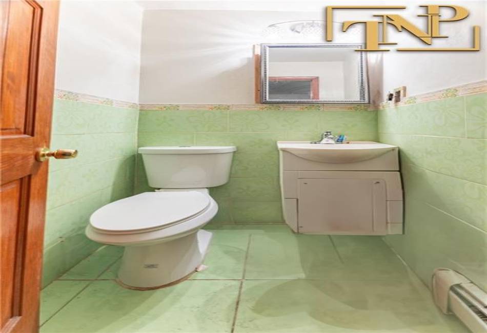 661 103rd Street, Brooklyn, New York 11236, 8 Bedrooms Bedrooms, ,Residential,For Sale,103rd,490600