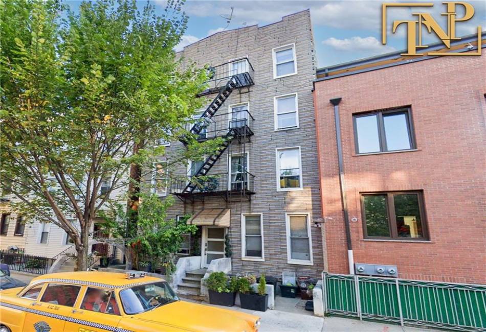 728 Leonard Street, Brooklyn, New York 11222, 8 Bedrooms Bedrooms, ,Residential,For Sale,Leonard,490616