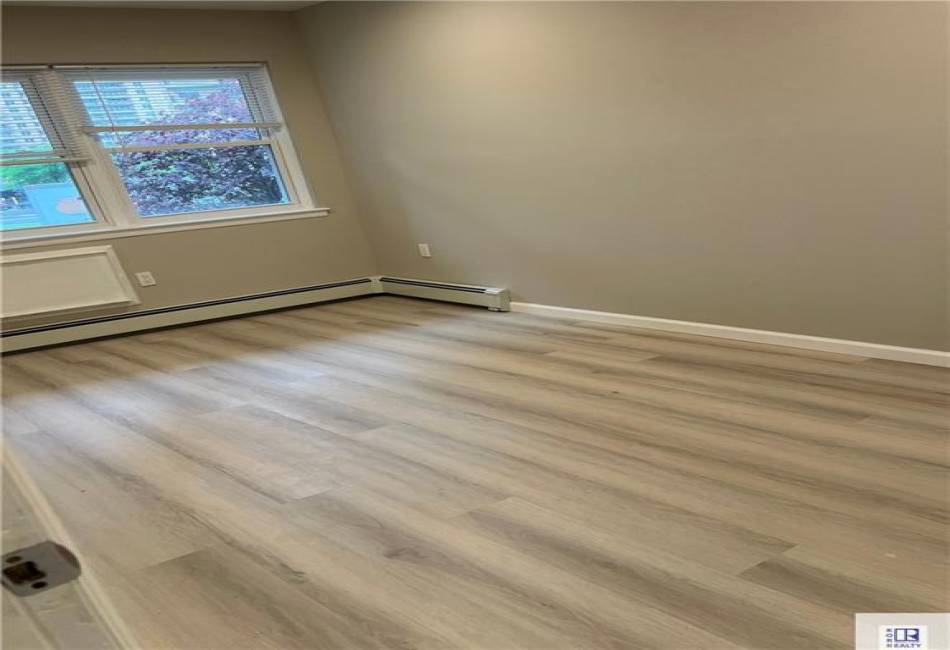 2959 Ocean Parkway, Brooklyn, New York 11235, 1 Bedroom Bedrooms, ,1 BathroomBathrooms,Residential,For Sale,Ocean,490632