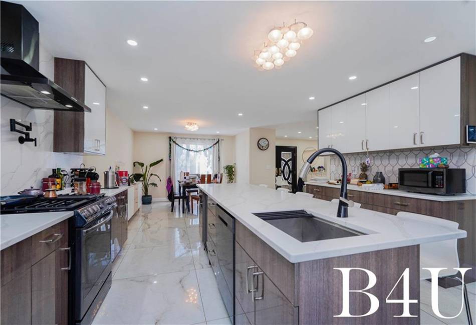 2217 64th Street, Brooklyn, New York 11234, 5 Bedrooms Bedrooms, ,4 BathroomsBathrooms,Residential,For Sale,64th,490633