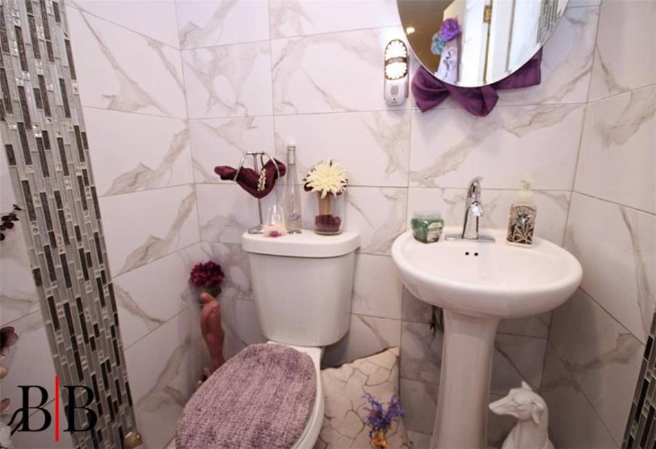 Withheld Withheld Avenue, Brooklyn, New York 11236, 2 Bedrooms Bedrooms, ,2 BathroomsBathrooms,Residential,For Sale,Withheld,490599