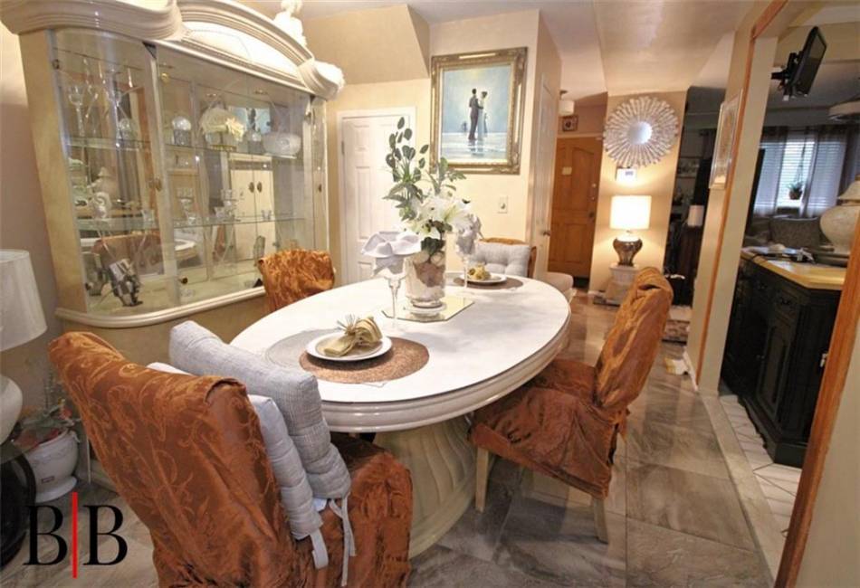 Withheld Withheld Avenue, Brooklyn, New York 11236, 2 Bedrooms Bedrooms, ,2 BathroomsBathrooms,Residential,For Sale,Withheld,490599