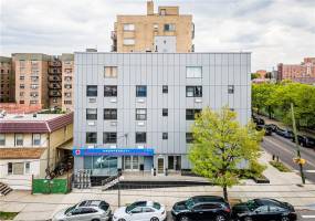 31-47 137th Street, Brooklyn, New York 11354, 2 Bedrooms Bedrooms, ,1 BathroomBathrooms,Residential,For Sale,137th,490639