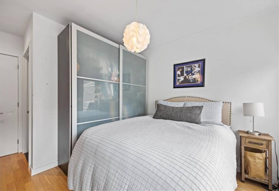 282 21st Street, Brooklyn, New York 11215, 1 Bedroom Bedrooms, ,1.5 BathroomsBathrooms,Residential,For Sale,21st,490652