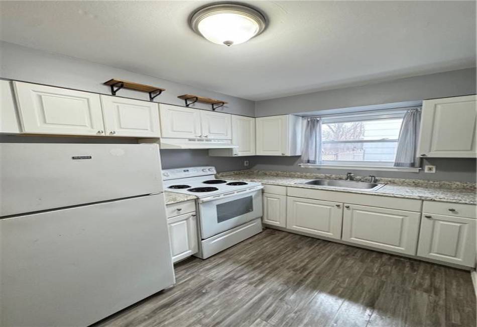 1915 South Railroad Avenue, Staten Island, New York 10306, 8 Bedrooms Bedrooms, ,4 BathroomsBathrooms,Residential,For Sale,South Railroad,490648
