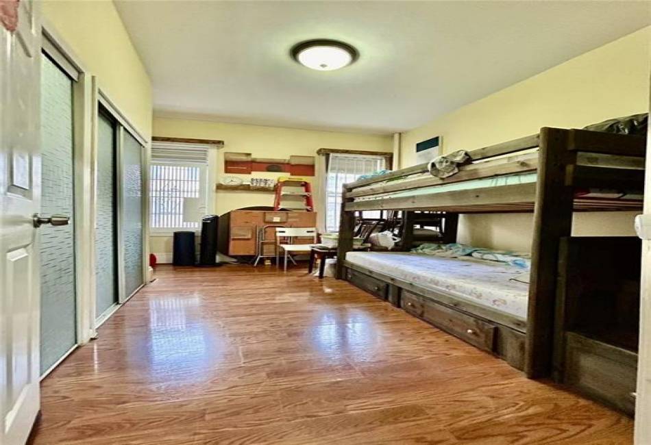 1953 65th Street, Brooklyn, New York 11204, 2 Bedrooms Bedrooms, ,1 BathroomBathrooms,Residential,For Sale,65th,490658