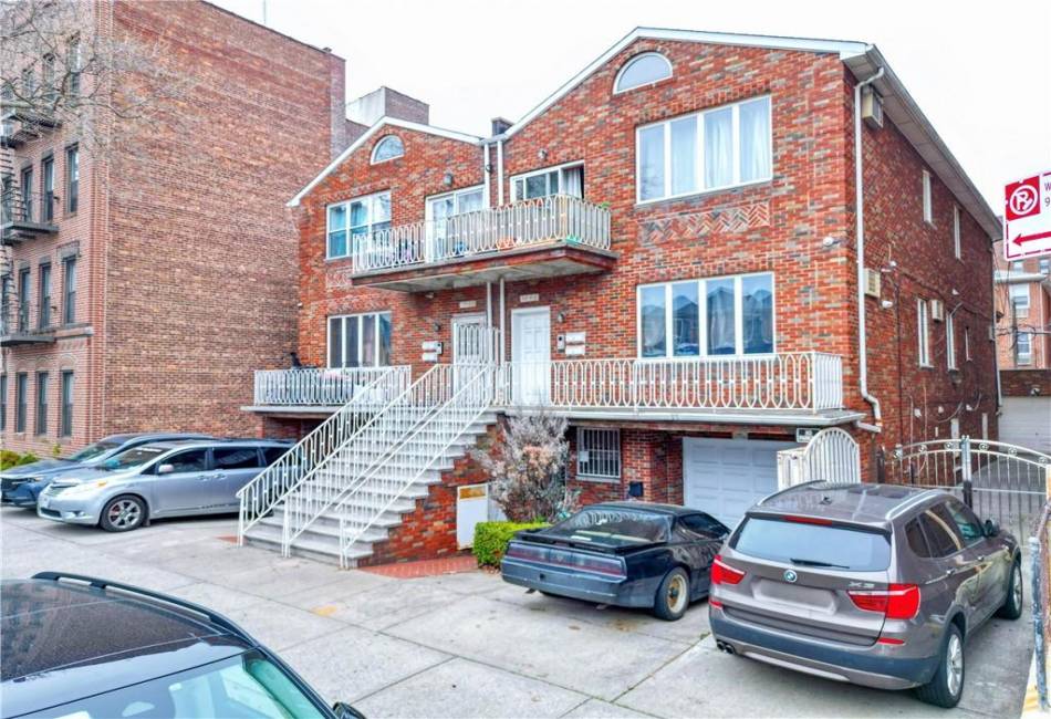 1845 83rd Street, Brooklyn, New York 11214, 2 Bedrooms Bedrooms, ,2 BathroomsBathrooms,Residential,For Sale,83rd,490650