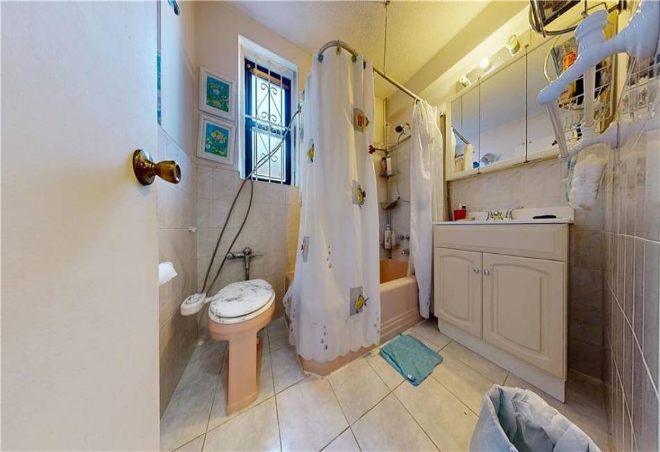 7401 Shore Road, Brooklyn, New York 11209, 2 Bedrooms Bedrooms, ,1 BathroomBathrooms,Residential,For Sale,Shore,490671