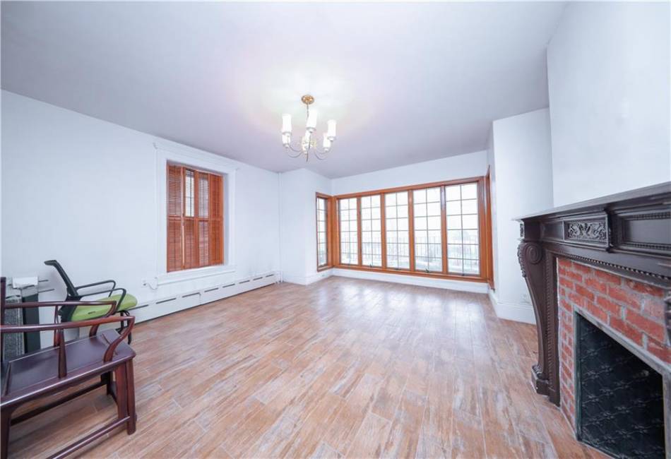 2162 62nd Street, Brooklyn, New York 11204, 4 Bedrooms Bedrooms, ,5 BathroomsBathrooms,Residential,For Sale,62nd,490672