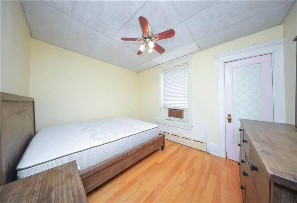 2162 62nd Street, Brooklyn, New York 11204, 4 Bedrooms Bedrooms, ,5 BathroomsBathrooms,Residential,For Sale,62nd,490672
