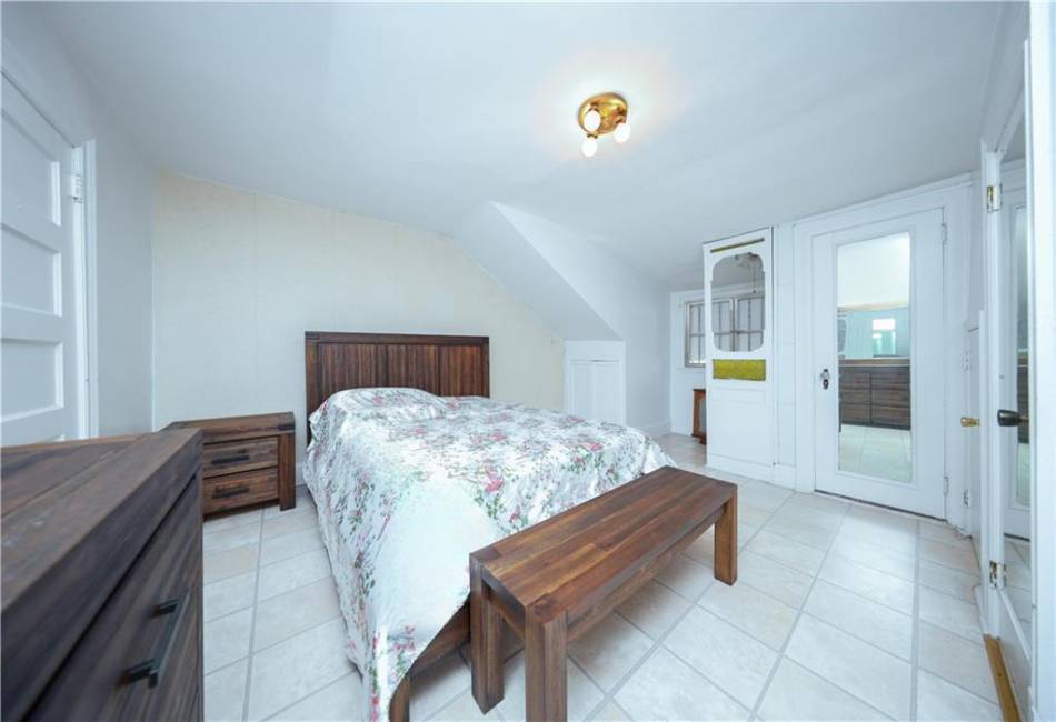 2162 62nd Street, Brooklyn, New York 11204, 4 Bedrooms Bedrooms, ,5 BathroomsBathrooms,Residential,For Sale,62nd,490672