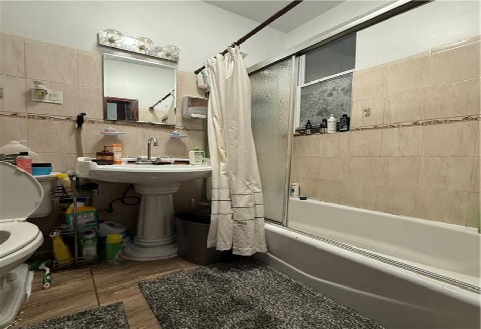 436 77th Street, Brooklyn, New York 11209, 7 Bedrooms Bedrooms, ,Residential,For Sale,77th,490676