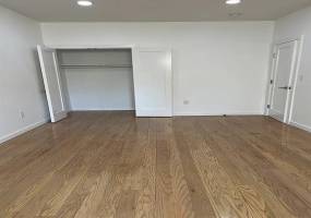 8614 Avenue B, Brooklyn, New York 11236, 2 Bedrooms Bedrooms, ,1 BathroomBathrooms,Rental,For Sale,Avenue B,490659