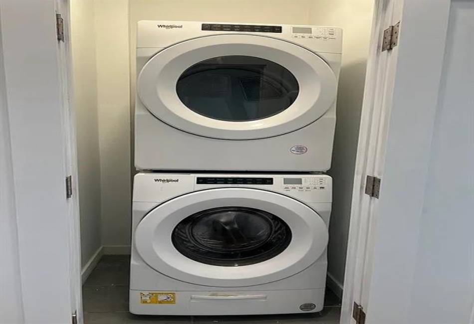 8614 Avenue B, Brooklyn, New York 11236, 2 Bedrooms Bedrooms, ,1 BathroomBathrooms,Rental,For Sale,Avenue B,490659