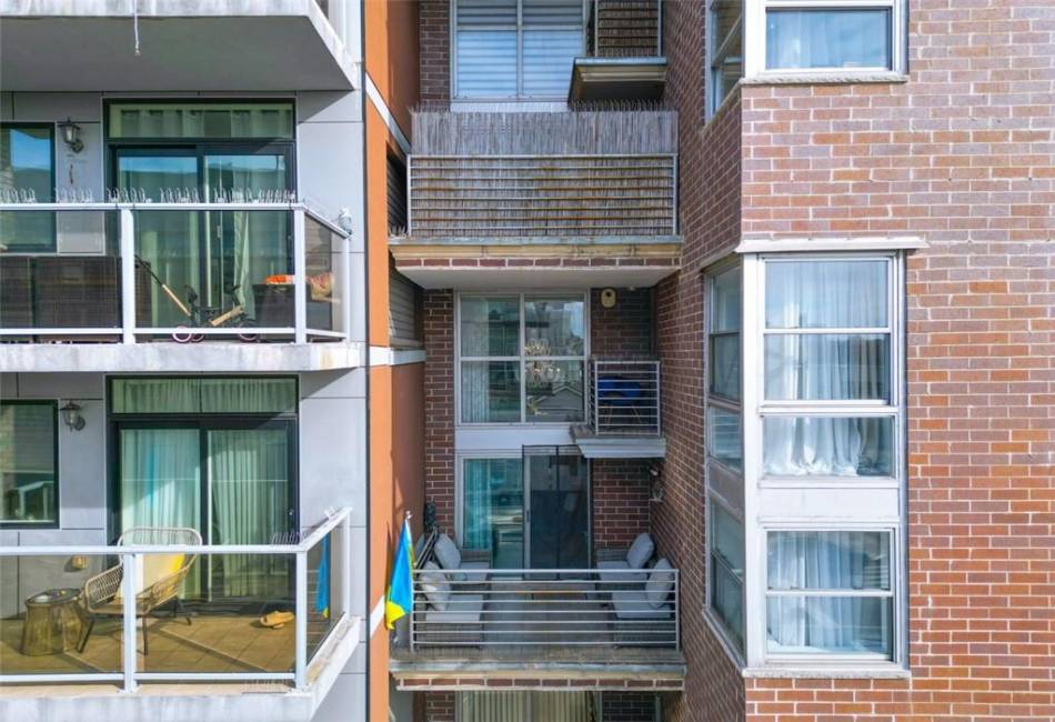 2784 12th Street, Brooklyn, New York 11235, 2 Bedrooms Bedrooms, ,2 BathroomsBathrooms,Residential,For Sale,12th,490669