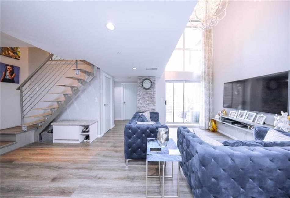 2784 12th Street, Brooklyn, New York 11235, 2 Bedrooms Bedrooms, ,2 BathroomsBathrooms,Residential,For Sale,12th,490669