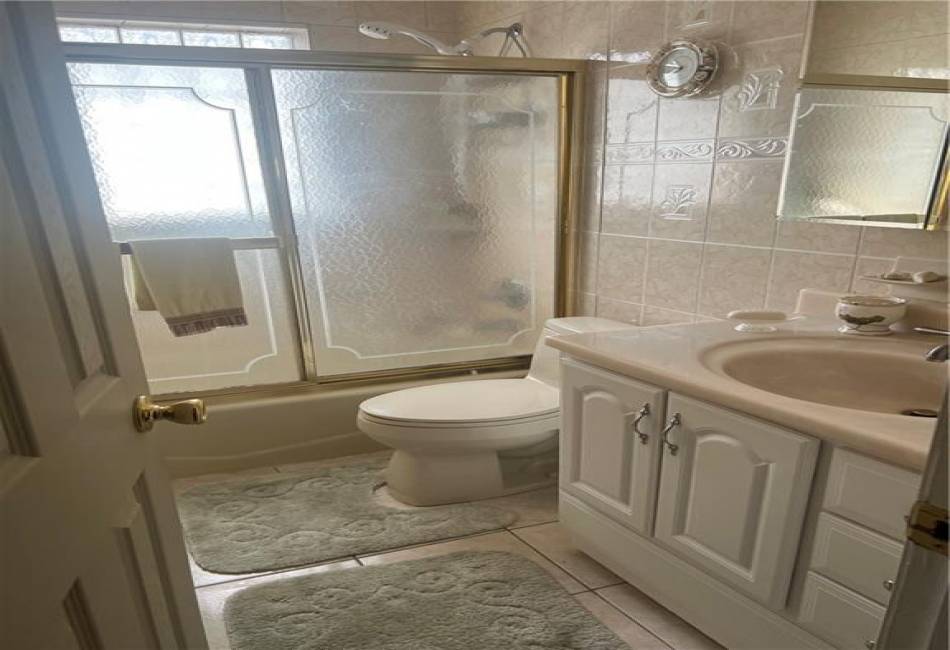 39 Longdale Street, Staten Island, New York 10314, 3 Bedrooms Bedrooms, ,2 BathroomsBathrooms,Residential,For Sale,Longdale,490685