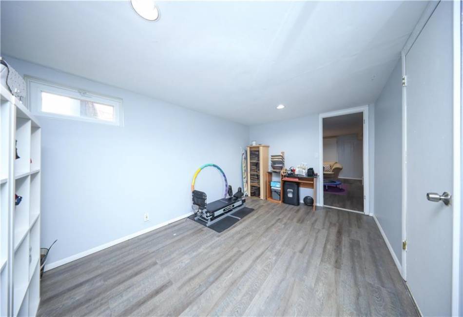 139 Kennington Street, Staten Island, New York 10308, 4 Bedrooms Bedrooms, ,3 BathroomsBathrooms,Residential,For Sale,Kennington,490687