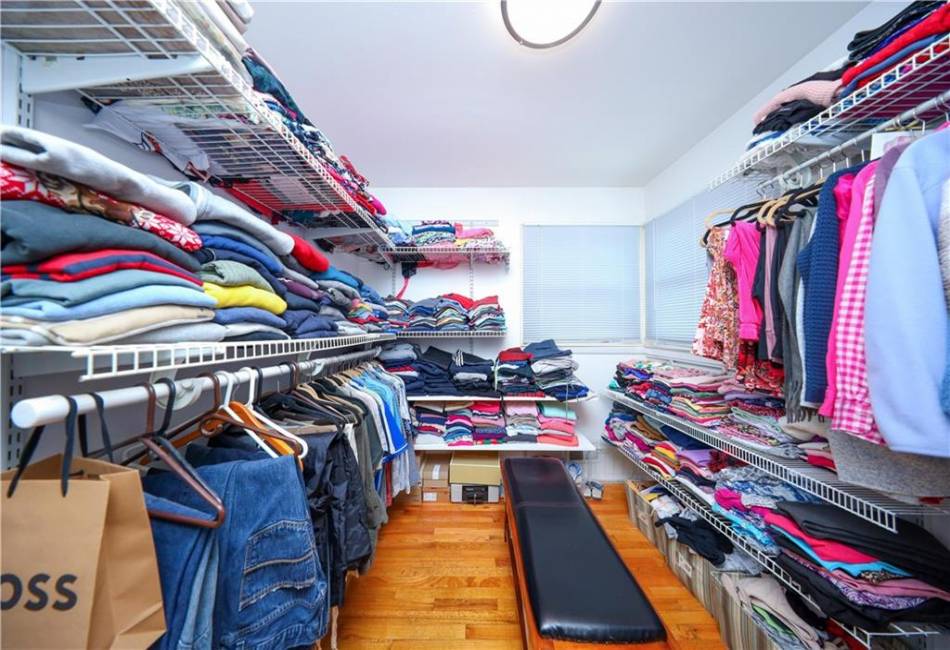 139 Kennington Street, Staten Island, New York 10308, 4 Bedrooms Bedrooms, ,3 BathroomsBathrooms,Residential,For Sale,Kennington,490687
