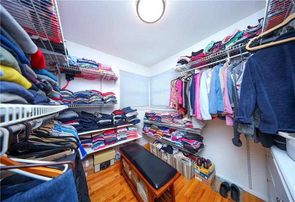 139 Kennington Street, Staten Island, New York 10308, 4 Bedrooms Bedrooms, ,3 BathroomsBathrooms,Residential,For Sale,Kennington,490687