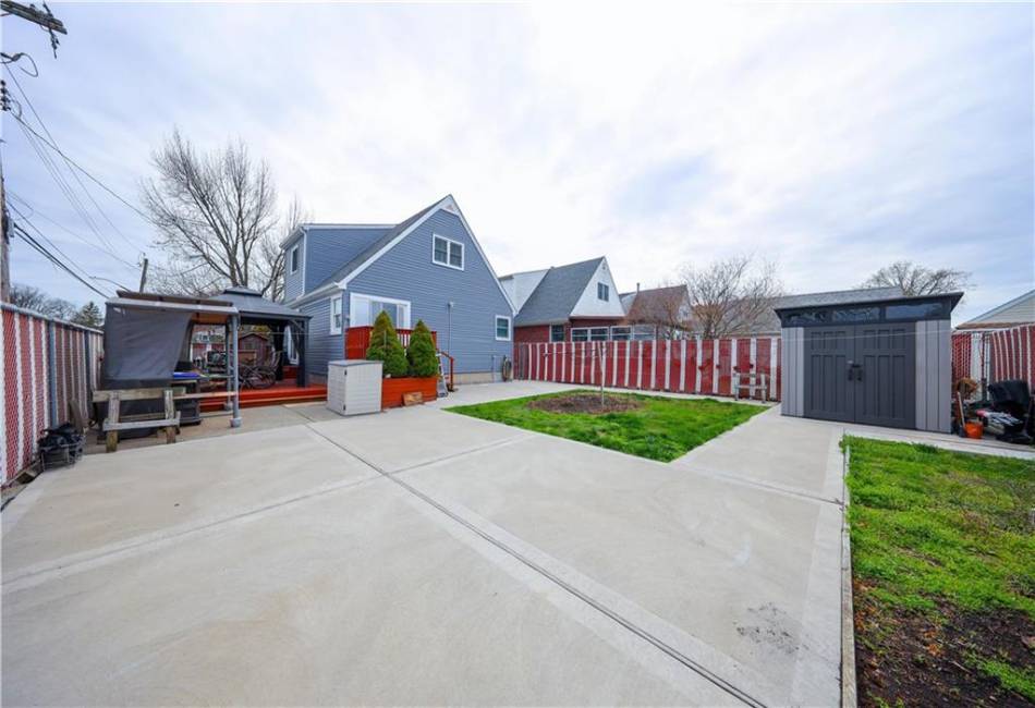 139 Kennington Street, Staten Island, New York 10308, 4 Bedrooms Bedrooms, ,3 BathroomsBathrooms,Residential,For Sale,Kennington,490687