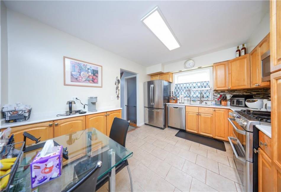 139 Kennington Street, Staten Island, New York 10308, 4 Bedrooms Bedrooms, ,3 BathroomsBathrooms,Residential,For Sale,Kennington,490687