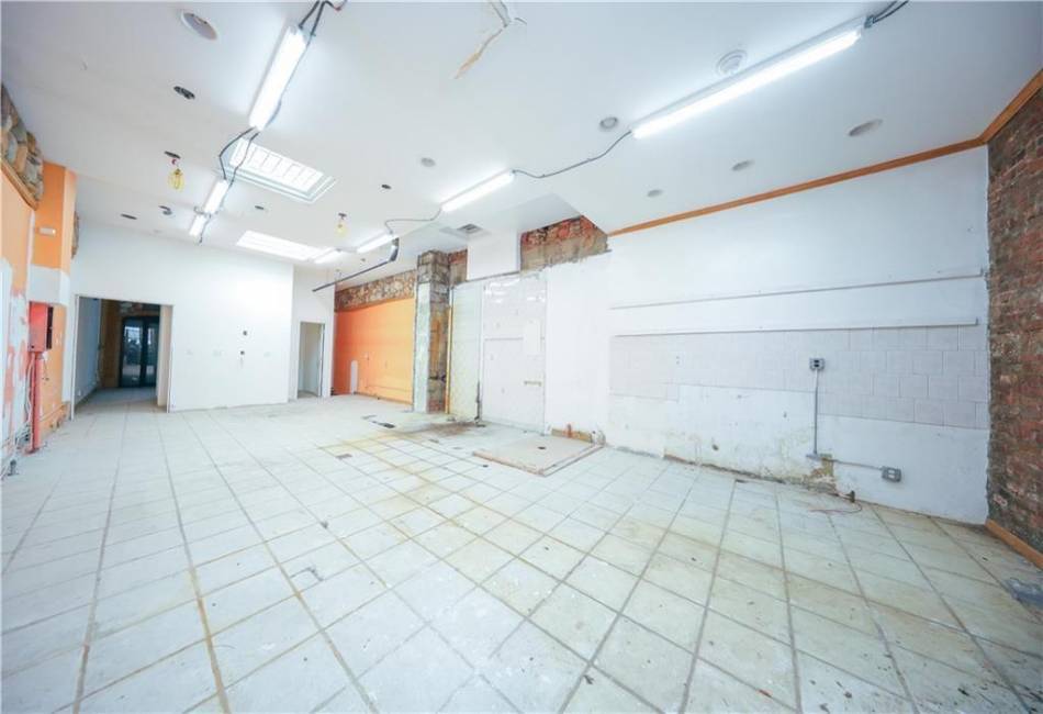 2419 Bath Avenue, Brooklyn, New York 11214, ,Commercial,For Sale,Bath,490690